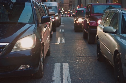 Jumătate dintre vehiculele verificate în trafic - probleme tehnice majore