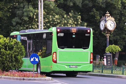 FOTO Primul lot de opt autobuze hibrid Mercedes Citaro a intrat pe traseele din București