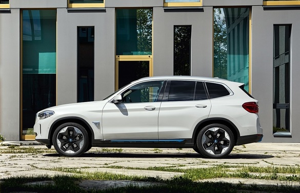 FOTO & VIDEO Premieră mondială electrică: BMW iX3, primul automobil produs în China de marcă și exportat în toată lumea