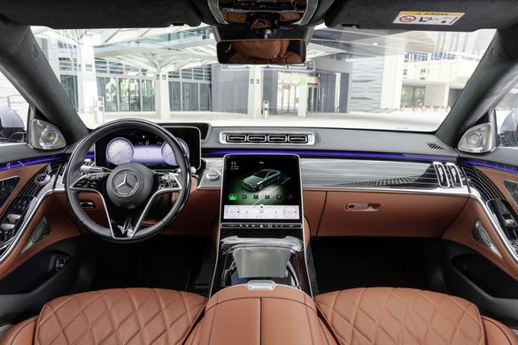 VIDEO & FOTO Premieră mondială: Noua generație Mercedes S Class prezintă noile inovații, ecrane OLED și autonomie de nivel 3