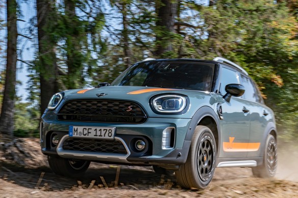 FOTO MINI prezintă o versiune Countryman upgradată pentru offroad de X-raid, echipa cu 5 victorii Dakkar 