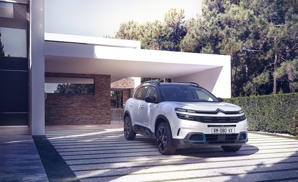 FOTO SUV-ul plug-in hibrid Citroen C5 Aircross, disponibil pe piața din România