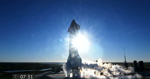 VIDEO Prototipul unei rachete a companiei SpaceX a explodat în timpul unui test de aterizare