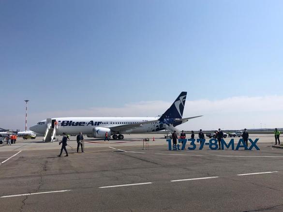 VIDEO&FOTO Blue Air are prima aeronavă nouă Boeing 737-8 MAX, avion ținut la sol 2 ani, după două accidente în urma cărora au murit 350 persoane