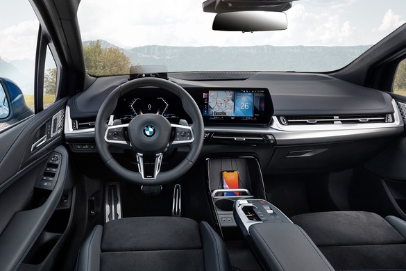 FOTO BMW lansează noua generație a Seriei 2 Active Tourer
