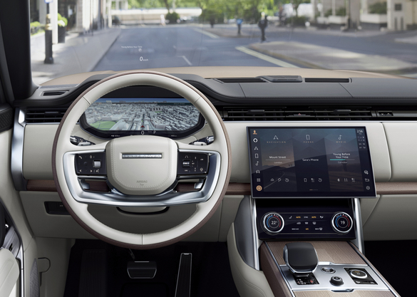 FOTO & VIDEO Noul Range Rover, dezvăluit la Londra, va avea în premieră propulsie electrică