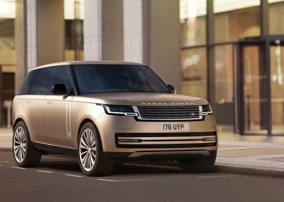 FOTO & VIDEO Noul Range Rover, dezvăluit la Londra, va avea în premieră propulsie electrică