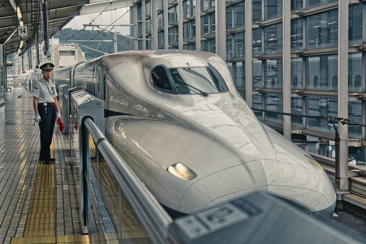 Un mecanic de tren din Japonia și-a dat în judecată angajatorul după ce a fost amendat pentru o întârziere de 1 minut