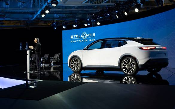 FOTO Stellantis duce în Las Vegas mărcile Citroen și DS