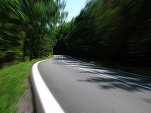 DECIZIE Codul rutier, modificare: Limita maximă de viteză, majorată pe anumite drumuri