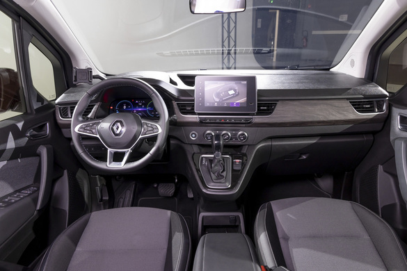 FOTO Renault lansează Kangoo electric E-Tech, în versiunea de pasageri