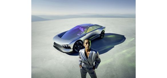 FOTO & VIDEO Peugeot se luptă cu BMW în concepte, la CES. Inception este viziunea francezilor pentru mașinile electrice ale viitorului