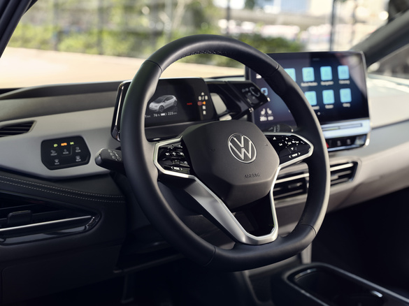VIDEO & FOTO Volkswagen a prezentat „noul” ID.3, de fapt un facelift discret al primului model electric din familia ID