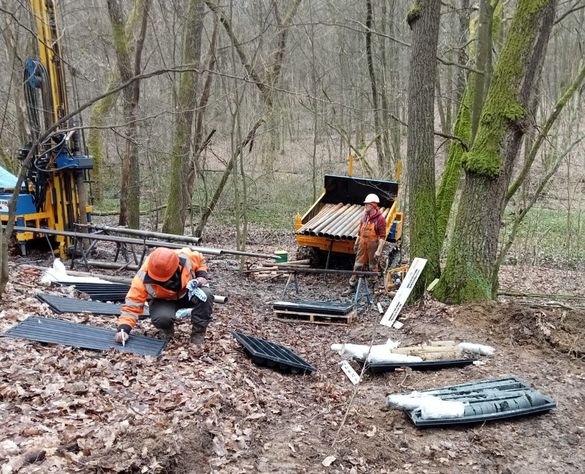 FOTO Investigații lansate pe teren la Autostrada Lugoj - Deva 