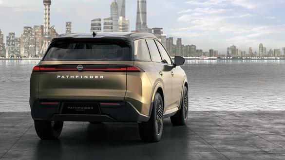 VIDEO & FOTO Nissan a prezentat trei concepte, inclusiv Pathfinder, avanpremiera unei versiuni de serie