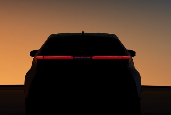 FOTO Preview al noii generații Toyota CH-R, ce va fi lansată luna aceasta