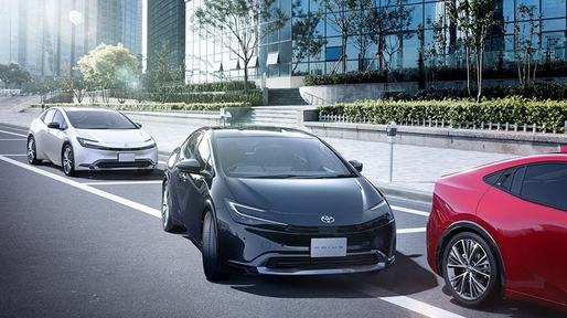 Toyota anunță abonamentele la funcții suplimentare: cât va costa lunar să ai volan încălzit sau parcare din telecomandă
