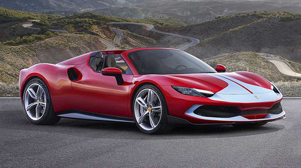 FOTO Se întâmplă și la case mai mari: Un model Ferrari care costă circa 300.000 de euro face obiectul unei rechemări în service