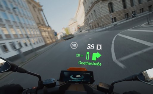 VIDEO & FOTO BMW Motorrad lansează ochelarii inteligenți, cu afișaj de date
