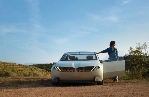FOTO & VIDEO  BMW a prezentat în premieră conceptul Neue Klasse, care anunță noua generație de mașini electrice