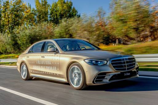 Mercedes, autorizată să testeze mașinile autonome Level 3 în Beijing