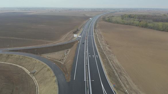 VIDEO&FOTO OFICIAL O nouă porțiune de autostradă, deschisă. Avertisment către un constructor 