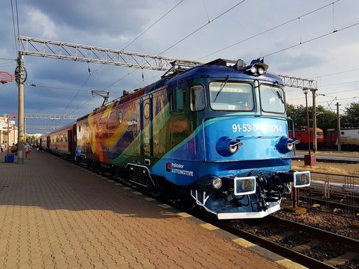 Trenurile de călători, înlocuite cu autocare pe toată zona cuprinsă între Cluj-Napoca și Oradea, din 8 ianuarie