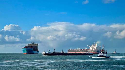 Transportul maritim se prăbușește în Marea Roșie, potrivit unui expert