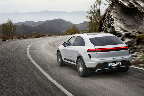 FOTO Premieră mondială pentru noul Porsche Macan