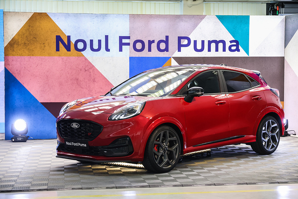 FOTO Ford Puma, prezentat în premieră la Craiova, cu un interior complet nou și mai multă tehnologie