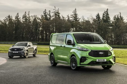 VIDEO & FOTO Ford lansează versiunile sport ale modelelor Transit Custom și Ranger
