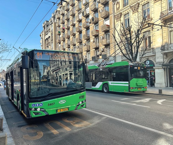FOTO Alte troleibuze Solaris au fost scoase pe străzile Bucureștiului