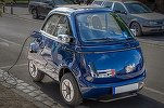 Piața mașinilor electrice noi a scăzut în UE
