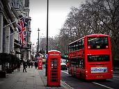 FOTO Celebrele autobuze roșii din Londra, pe punctul de a fi schimbate cu unele chinezești electrice