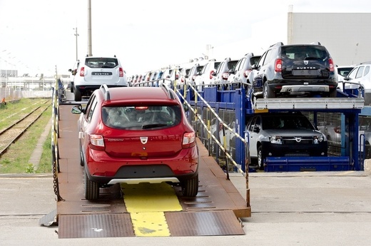 Înmatriculările noi de vehicule rutiere pentru transportul pasagerilor au crescut