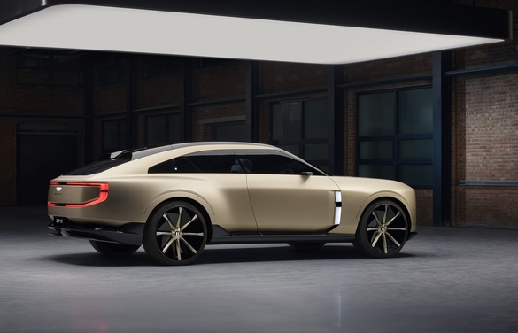 FOTO Conceptul electric de lux Bentley EXP 15 testează reacția pieței la un segment abordat până acum de chinezi