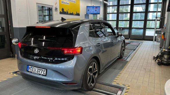 FOTO Volkswagen ID.3 a pierdut 9% din capacitatea bateriei după 170.000 kilometri