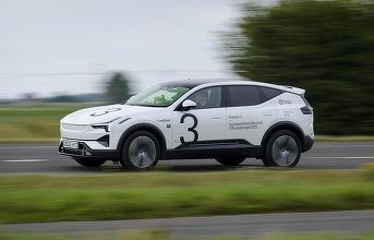 Polestar 3, record de distanță pentru SUV-urile electrice: 935 kilometri cu o singură încărcare
