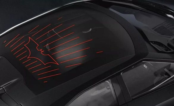 Primul „Batmobil oficial” din lume, lansat FOTO