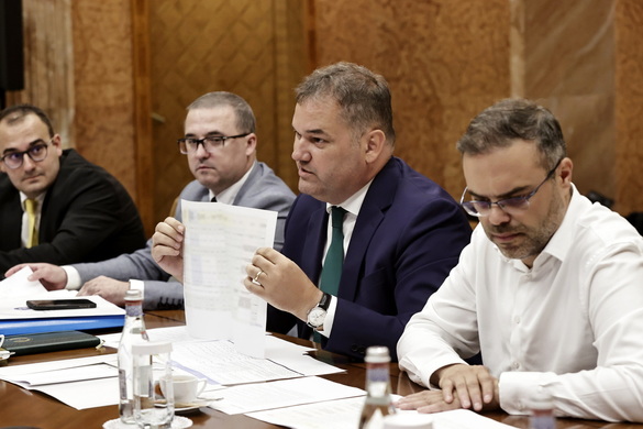 FOTO Bolojan despre continuarea PNRR: Fiecare ministru are deplină libertate să stabilească portofoliul de proiecte