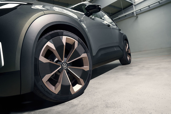 VIDEO&FOTO Corespondență din Munchen. VW dezvăluie primul ID.Cross electric