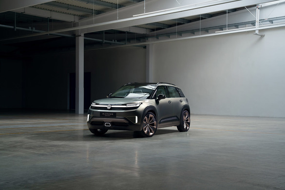 VIDEO&FOTO Corespondență din Munchen. VW dezvăluie primul ID.Cross electric