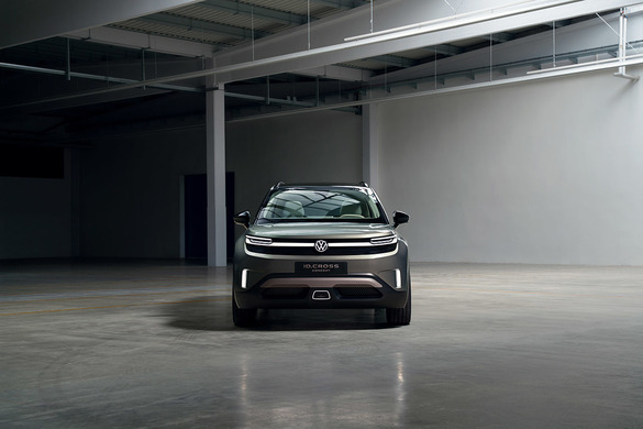 VIDEO&FOTO Corespondență din Munchen. VW dezvăluie primul ID.Cross electric