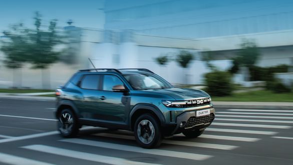Surpriza anului: Dacia lansează Duster Pickup FOTO
