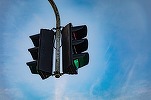 Noi reguli auto în Brașov. Semafoarele pun automat „frână”