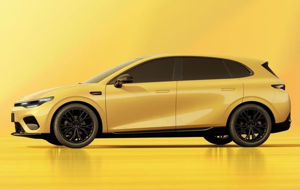 FOTO Leapmotor a deschis comenzile pentru hatchback-ul compact B05: autonomie de 500 km și preț de Spring