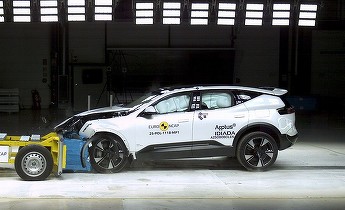 Se schimbă radical testele de impact EuroNCAP. Mașinile vor fi evaluate înainte, în timpul și după accident, în patru etape de siguranță, în loc de categoriile actuale