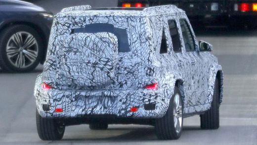 FOTO SPION Mercedes pregătește un G Class mai mic și mai ieftin