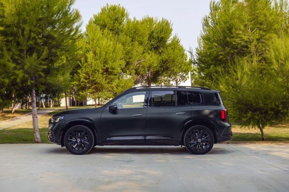 FOTO Mercedes dezvăluie în premieră noul GLB, complet electric. Au fost anunțate primele prețuri, dar se pregătesc și versiuni mai ieftine