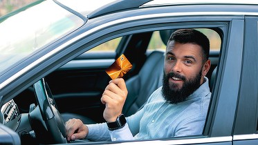 Cum pot companiile să își optimizeze flotele cu un singur card de combustibil?